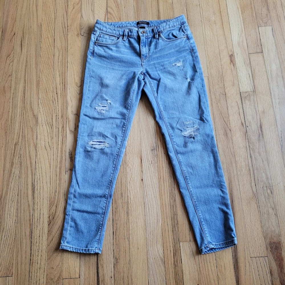 WHITE HOUSE BLACK MARKET WOMENS GIRLFRIEND JEAN SIZE 4